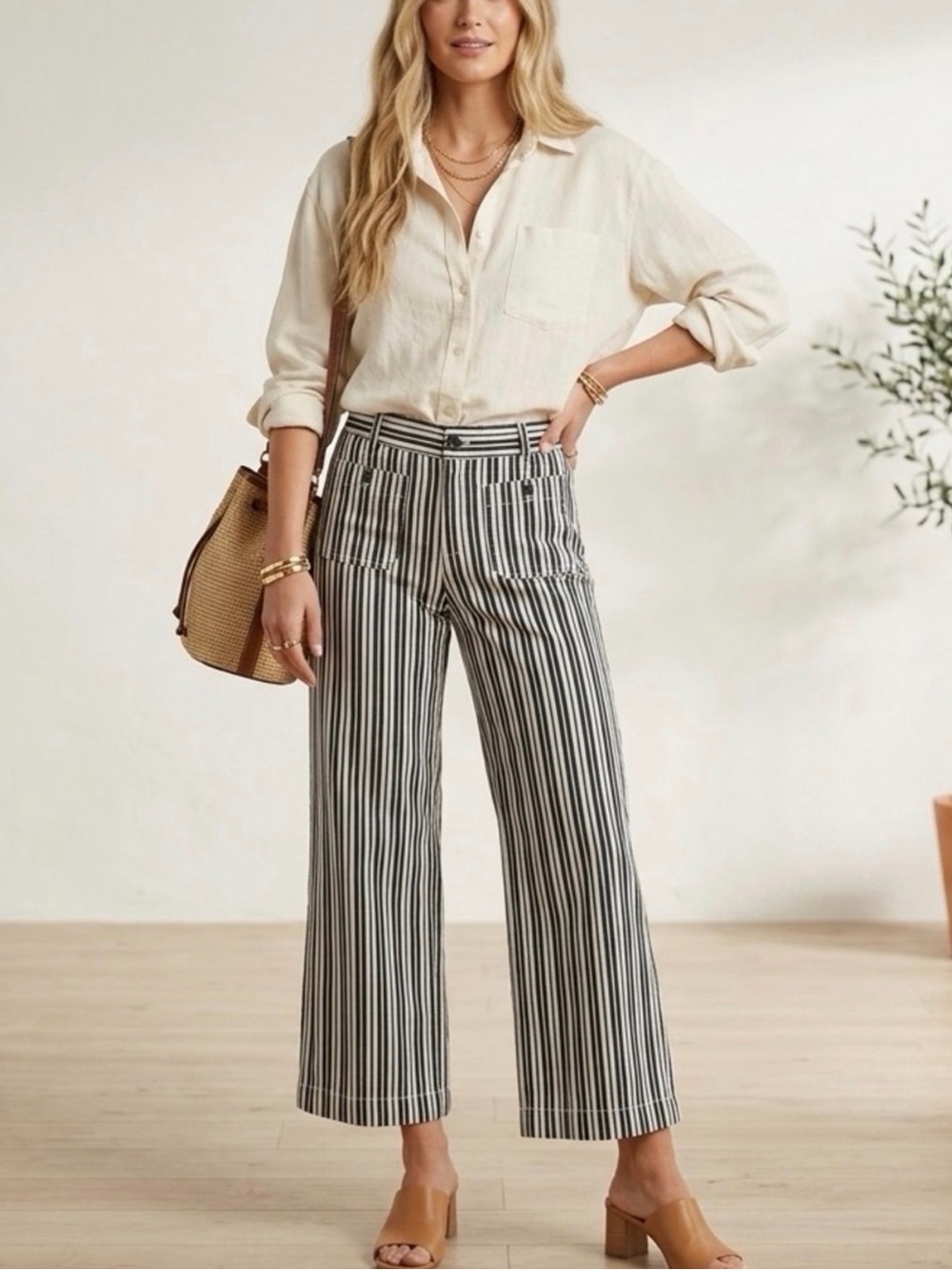 Loft Palmer Striped Wide-Leg Crop Pants in Black & White